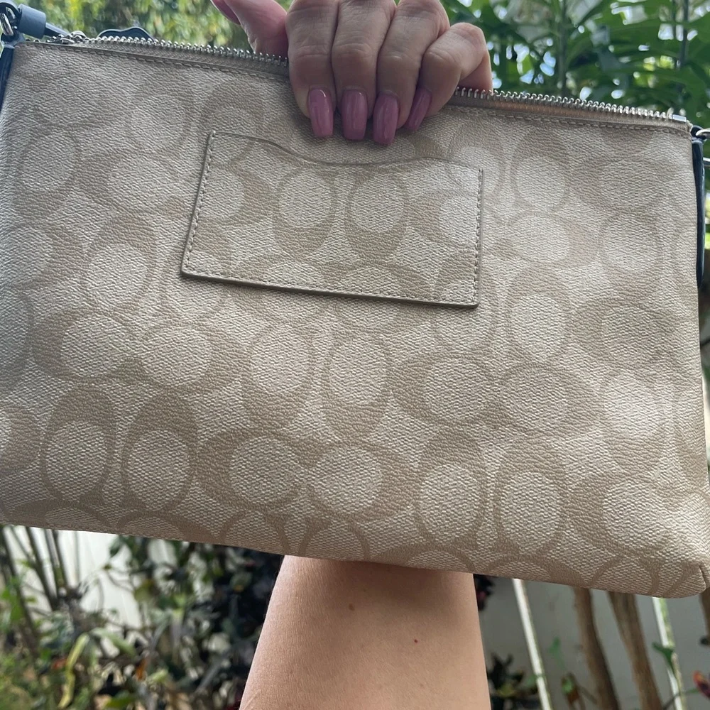 Coach Beige Signature Crossbody Bag - Picture 4 of 5